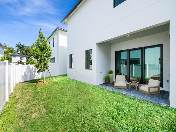 1429 SW 23rd Ct, Fort Lauderdale, Florida 33315, image 1