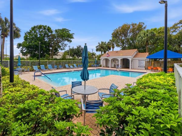 5265 Brisata Cir #P, Boynton Beach, Florida 33437, image 3