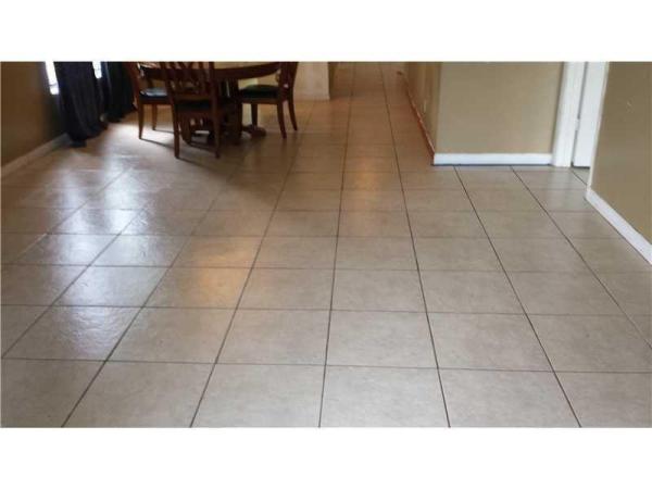 Fairways Of Tamarac, 8450 Lagos De Campo Blvd #201, Tamarac, Florida 33321, image 2