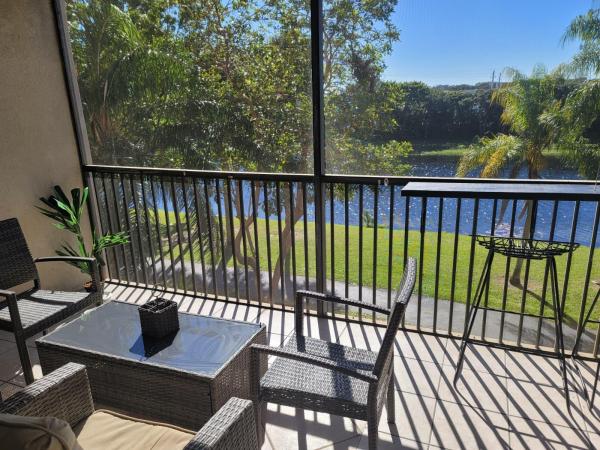 Cypress Bend, 2200 S Cypress Bend Dr #308, Pompano Beach, Florida 33069, image 1