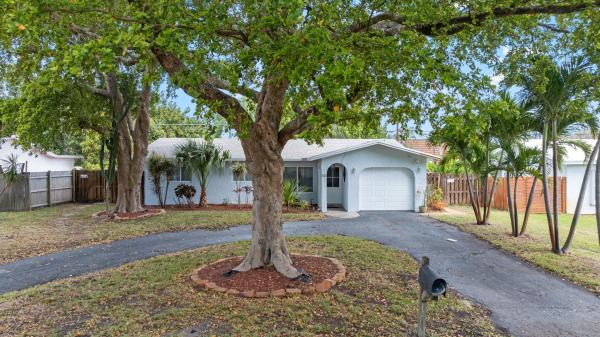 Tropic Palms, 513 Curlew Rd, Delray Beach, Florida 33444, image 1