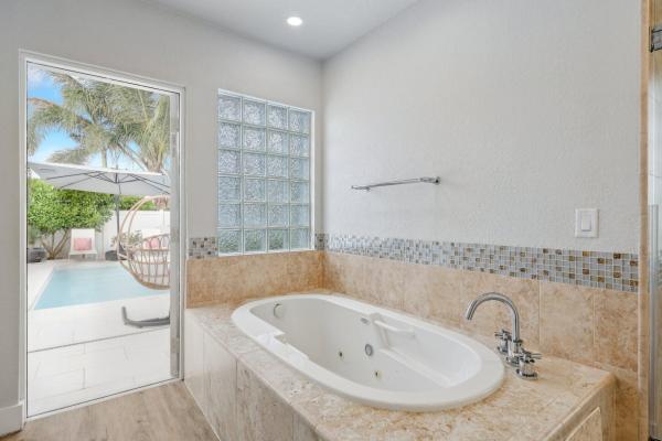 Poinsettia Heights River, 1910 NE 17th Ter, Fort Lauderdale, Florida 33305, image 3