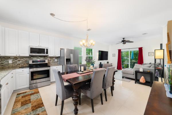 Villa Palms, 4216 Leo Ln #4F, Riviera Beach, Florida 33410, image 1