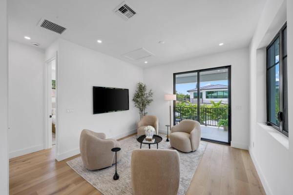 Dell Park, 234 NE 12th St, Delray Beach, Florida 33444, image 1