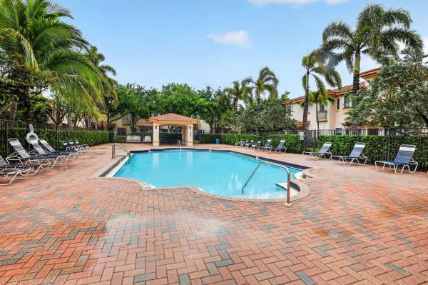 Grand Cypress, 4751 Cypress St, Coconut Creek, Florida 33073, image 1