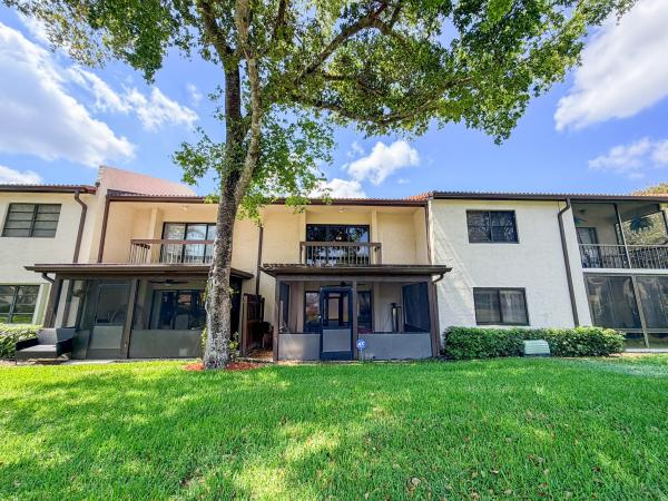 The Horizons Of Boca Lago, 21820 Cypress Cir #25C, Boca Raton, Florida 33433, image 2