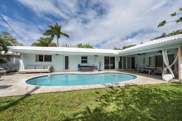 Imperial Point, 5930 NE 21st Ln, Fort Lauderdale, Florida 33308, image 2