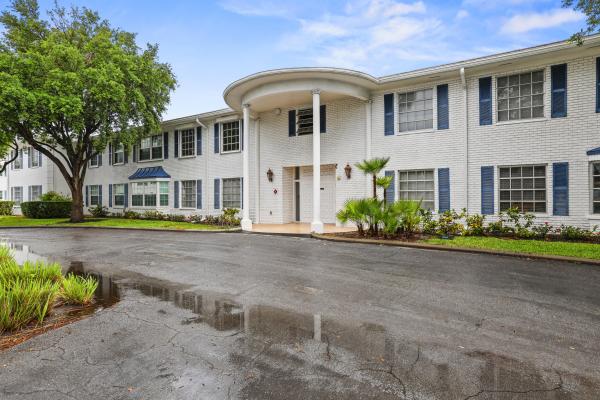 Imperial Point Colonnades, 2211 NE 67th St #1131, Fort Lauderdale, Florida 33308, image 1