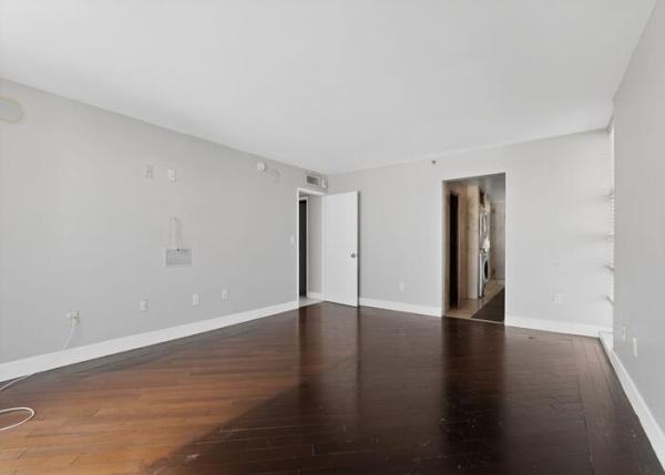 Le Trianon, 6061 Collins Ave #23A, Miami Beach, Florida 33140, image 1