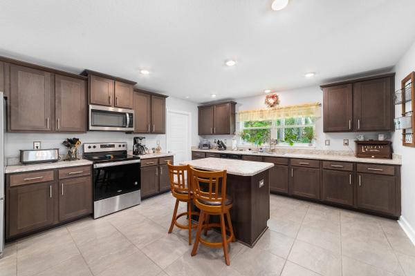 Floresta Pointe, 416 SE Jupiter Ter, Port St. Lucie, Florida 34983, image 3