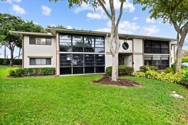 Clairmont, 10443 E Clairmont Cir #203, Tamarac, Florida 33321, image 1