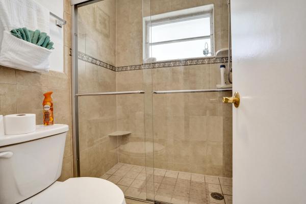 Pine Point Villas, 201 Bayview Ave #D, Boynton Beach, Florida 33435, image 1