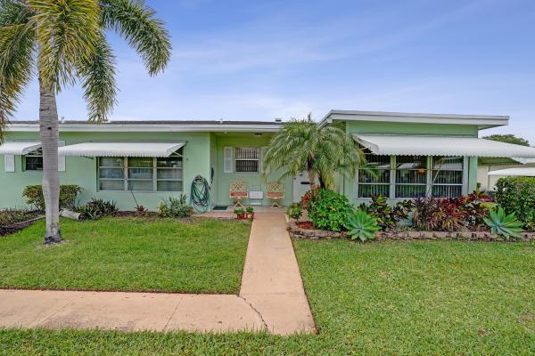 Pine Point Villas, 201 Bayview Ave #D, Boynton Beach, Florida 33435, image 1