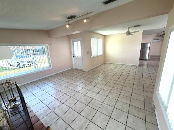 Boulevard Heights, 8881 NW 11th St, Pembroke Pines, Florida 33024, image 1