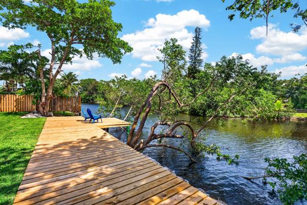 Boulevard Estates , 648 NW 30th Ct, Wilton Manors, Florida 33311, image 1