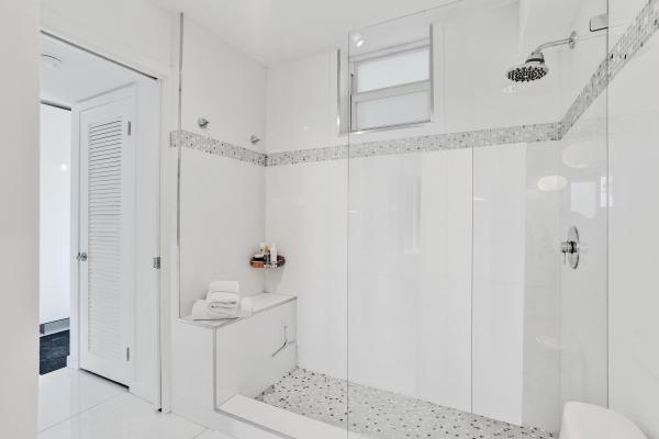 Bonne Vie, 1670 Lincoln Ct #3B, Miami Beach, Florida 33139, image 2
