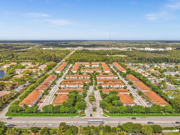 Charleston Commons, 4316 Maybelle Ln, West Palm Beach, Florida 33417, image 1