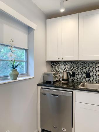 96 Hastings F, West Palm Beach, Florida 33417, image 2