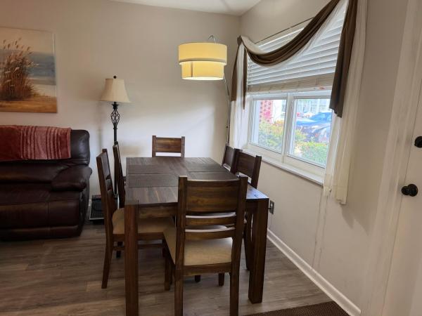 Lighthouse Point Gardens South, 2050 NE 39th St #103S, Lighthouse Point, Florida 33064, image 1