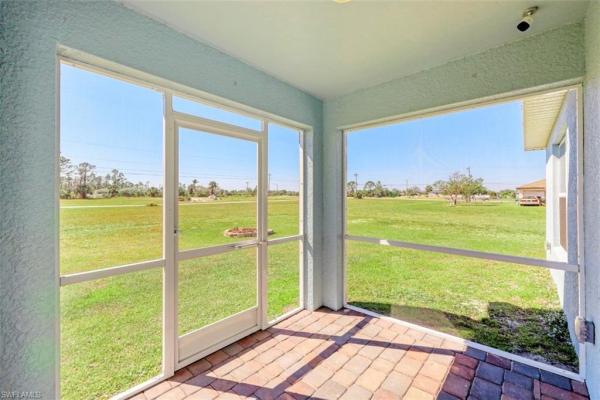 Cape Coral Residential, 1634 NE 34th St, Cape Coral, Florida 33909, image 2