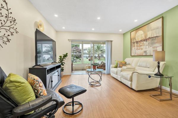 Lotus Gardens, 4805 NW 35th St #412, Lauderdale Lakes, Florida 33319, image 3