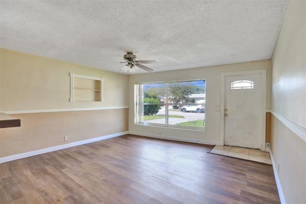 Cresthaven, 1560 NE 31st Ct, Pompano Beach, Florida 33064, image 2