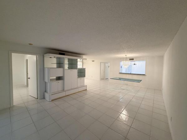 9784 Pavarotti Ter #102, Boynton Beach, Florida 33437, image 2
