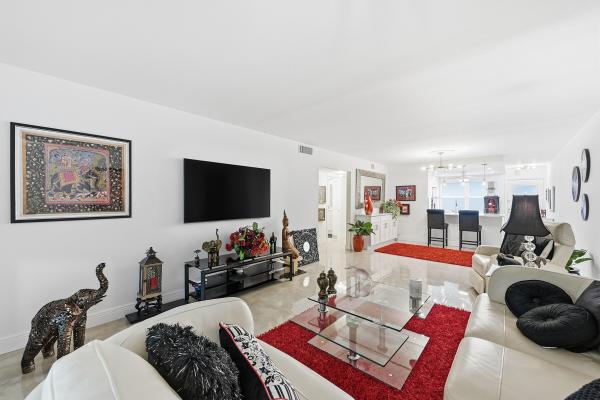 Antigua Village, 2403 Antigua Cir #M1, Coconut Creek, Florida 33066, image 1