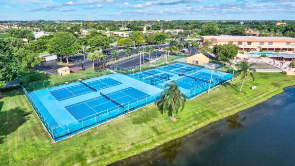 Pembridge At Lakes Of Delray, 15235 Lakes Of Delray Blvd #299, Delray Beach, Florida 33484, image 1