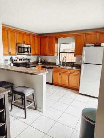 The Pines At Lawnwood, 1402 Nebraska #15d, Fort Pierce, Florida 34950, image 3