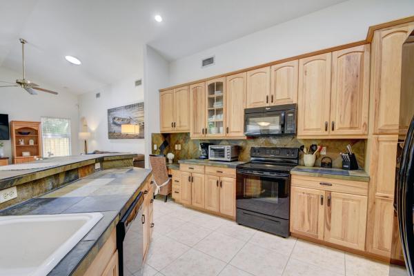 Greenview Shores 2 Of Wellington, 13805 Folkestone Cir, Wellington, Florida 33414, image 1