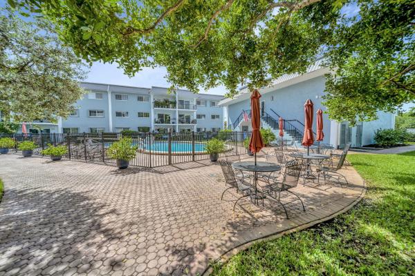 River Manor, 3000 NE 5th Ter #109-A, Wilton Manors, Florida 33334, image 1