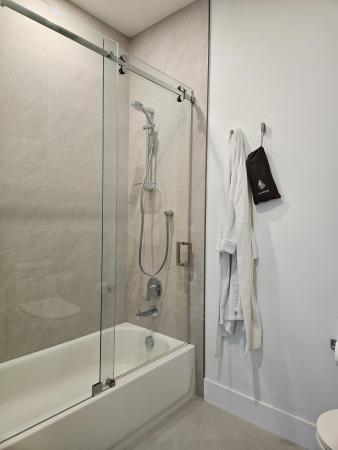 Santa Barbara Estates, 2275 SE 7th St, Pompano Beach, Florida 33062, image 1