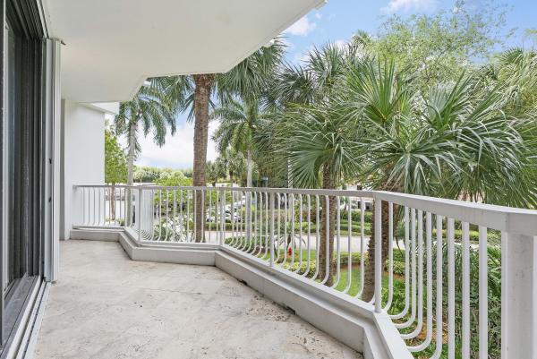 Fairway Point At Boca West Country Club, 20320 Fairway Oaks Dr #321, Boca Raton, Florida 33434, image 2