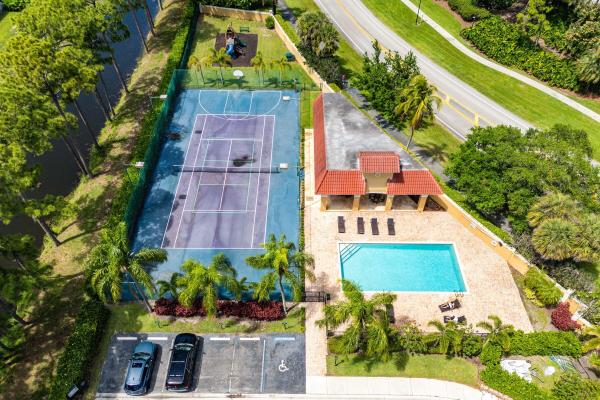 Stonebriar At Maplewood, 143 St Michaels Ct, Jupiter, Florida 33458, image 3