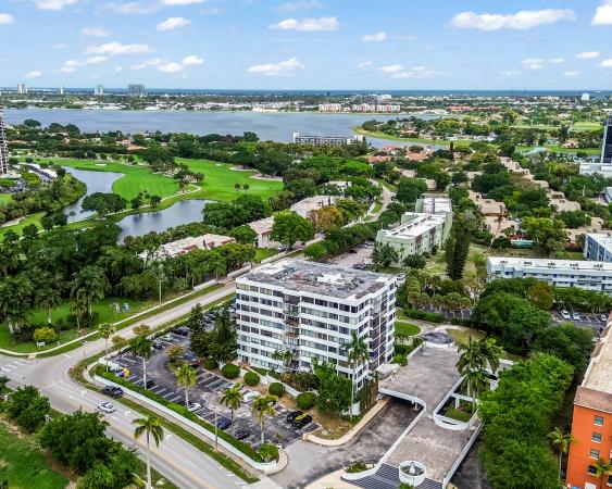 Yorktown, 1500 Presidential Way #806, West Palm Beach, Florida 33401, image 2