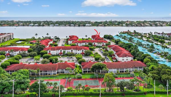 Half Moon Bay, 110 Half Moon Cir #D2, Hypoluxo, Florida 33462, image 1