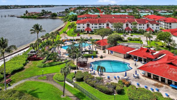 Half Moon Bay, 110 Half Moon Cir #D2, Hypoluxo, Florida 33462, image 3