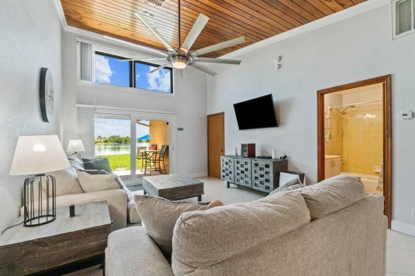 Cypress Shores, 12542 Westhampton Cir, Wellington, Florida 33414, image 3