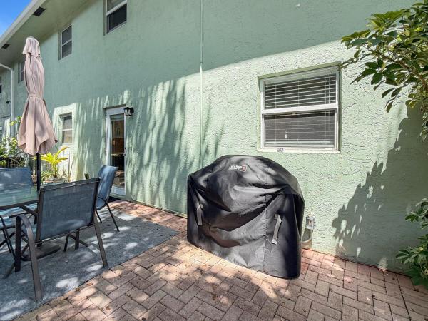 Wilton Village, 2607 NE 8th Ave #53, Wilton Manors, Florida 33334, image 1