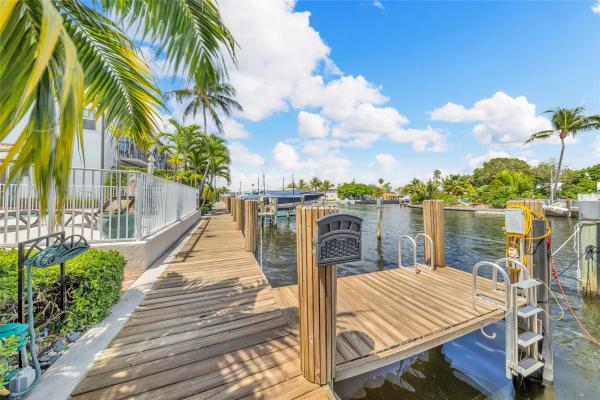 Cypress Bay Estates, 1327 SE 3rd Ave, Pompano Beach, Florida 33060, image 2