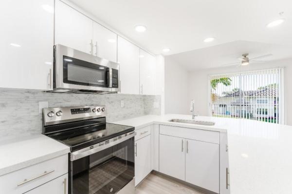 San Marino At Town Place, 20913 Saint Andrews Blvd, Boca Raton, Florida 33433, image 2
