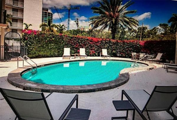 Gulfstream Of Las Olas, 924 SE 2nd St #20, Fort Lauderdale, Florida 33301, image 1