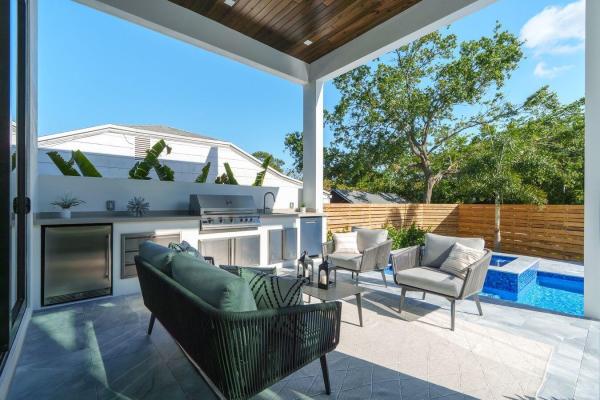 Croissant Park River, 719 SW 11th St, Fort Lauderdale, Florida 33315, image 1