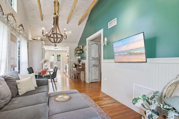 616 N Ocean Breeze, Lake Worth, Florida 33460, image 1