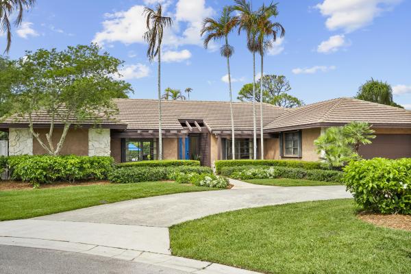 Eagle's Nest, 18815 S Golden Hawk Trl, Jupiter, Florida 33458, image 1