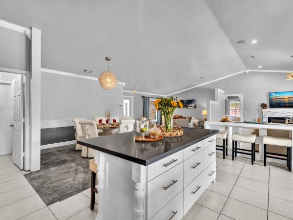 North Springs, 5165 NW 99th Way, Coral Springs, Florida 33076, image 1