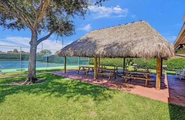 Seagrape At Las Verdes, 5160 Las Verdes Cir #217, Delray Beach, Florida 33484, image 2