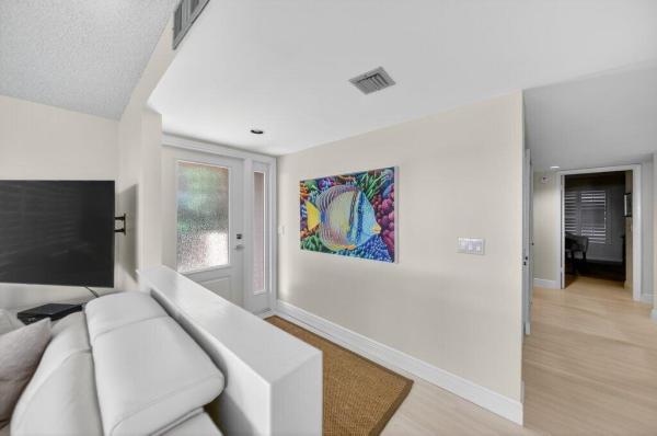 218 NE Edgewater Dr #218, Fort Pierce, Florida 34996, image 1