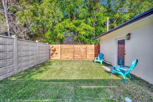 Progresso Village, 934 NW 4th Ave #1-4, Fort Lauderdale, Florida 33311, image 1